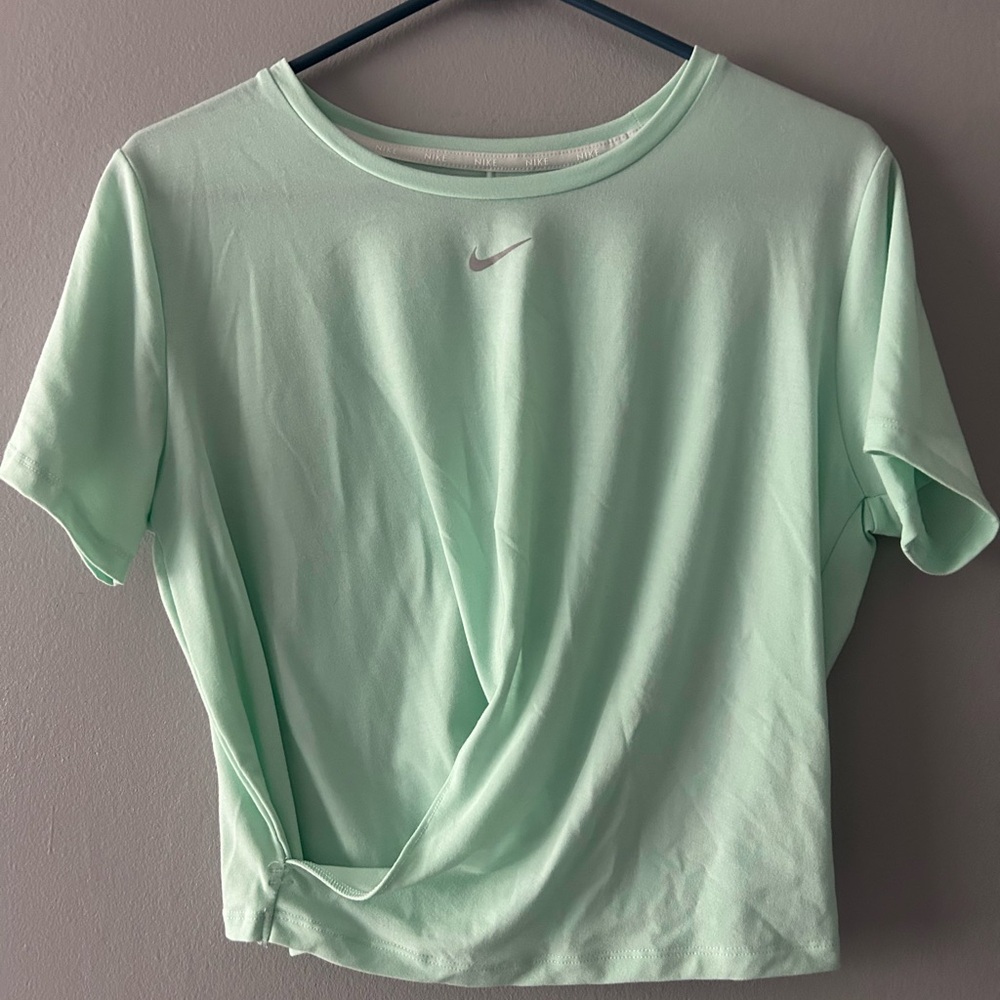 Nike twist crop top